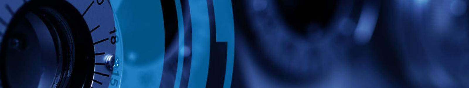 Precision1® Contact Lenses With Smartsurface® Technology: Material Properties, Surface Wettability And Clinical Performance